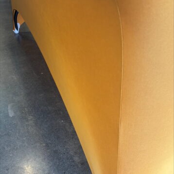 8' FITTED SPANDEX GOLD CLOTH