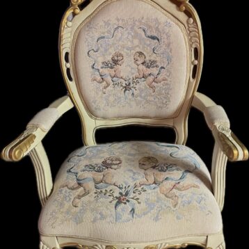 CHERUB CHAIR